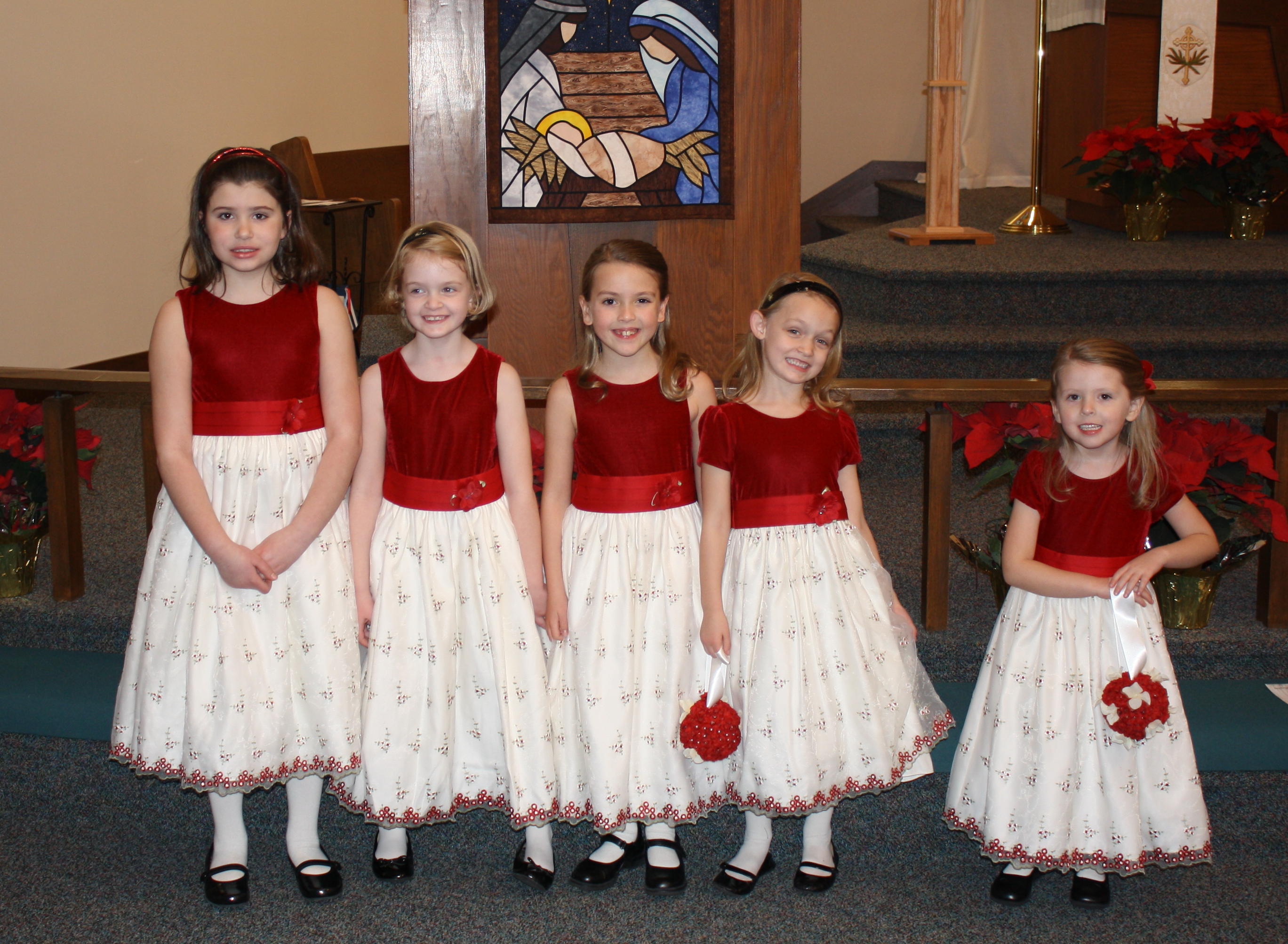2010_01_02 Wedding girl cousins.jpg